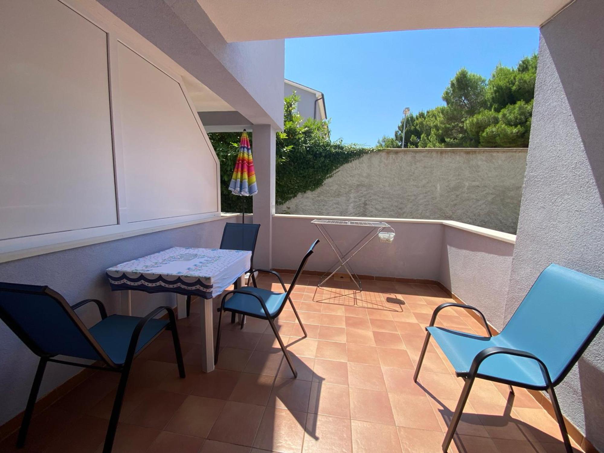 Apartments Lungomare Pula Exterior photo